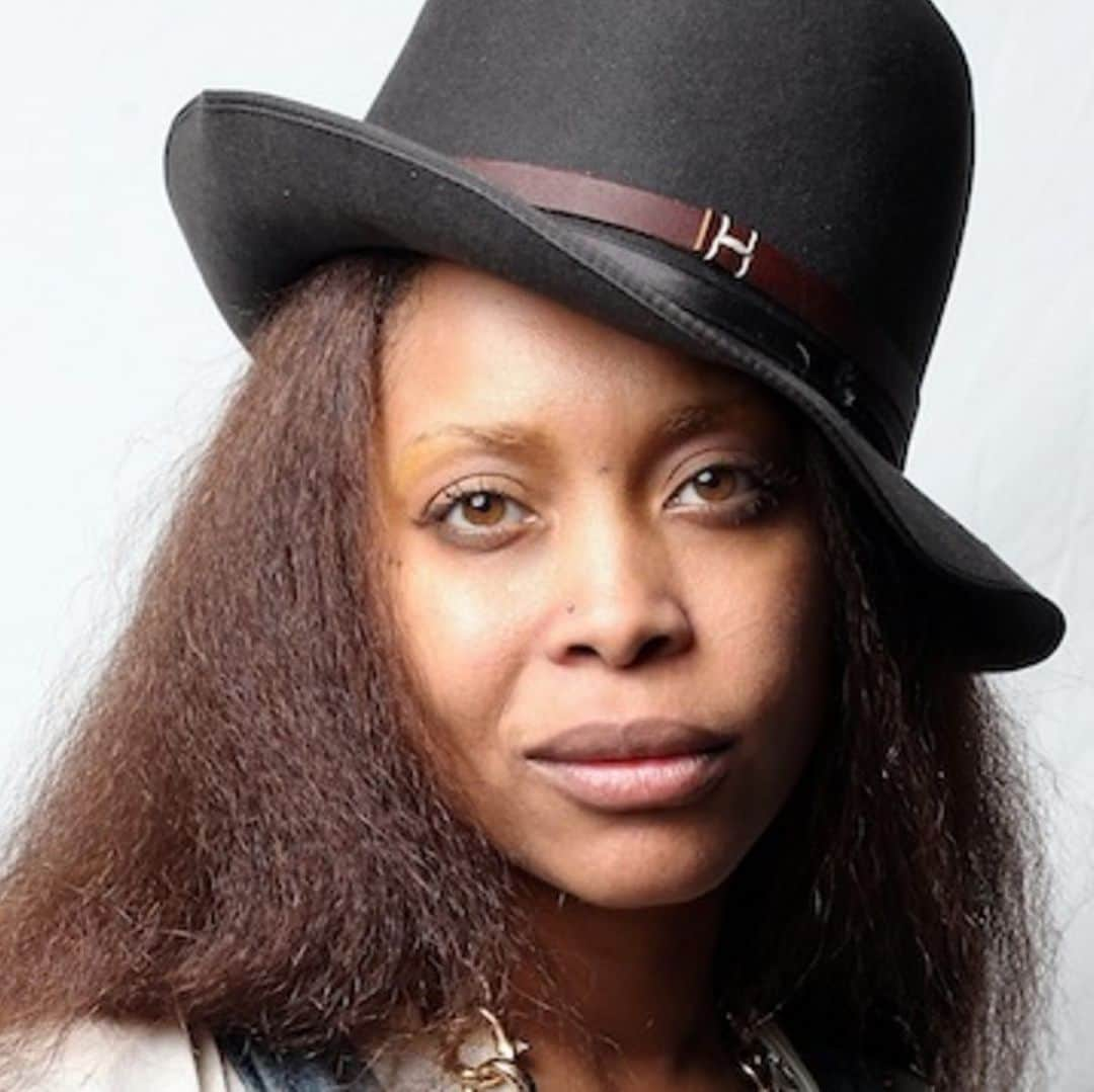 クエストラブさんのインスタグラム写真 - (クエストラブInstagram)「This Is Our Queen. Celebrate Her. Happy Birthday Erykah! @erykahbadu」2月27日 1時08分 - questlove