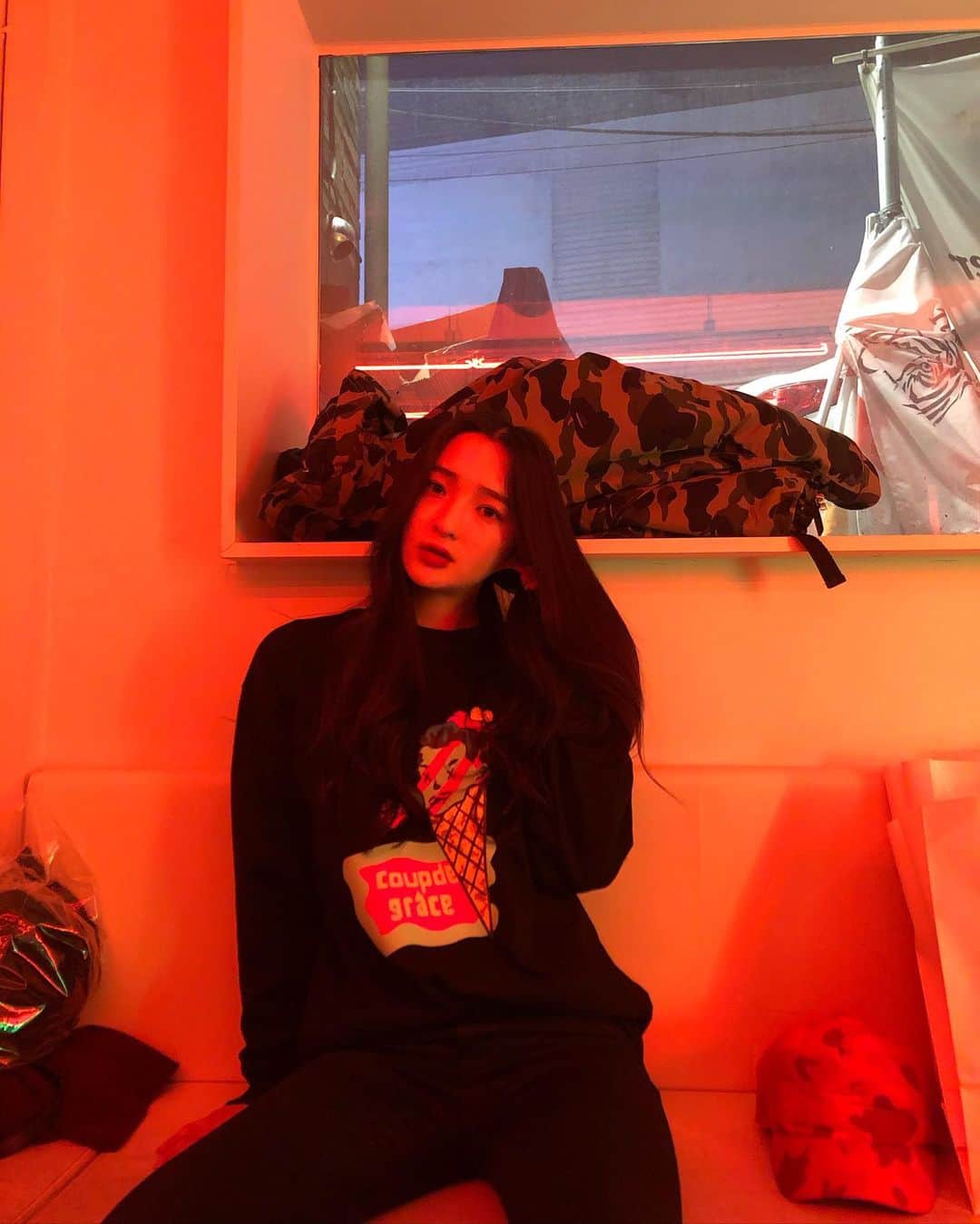 のインスタグラム：「그때는 ㅋㄹㄴ 없엇다  #빨리풀리길」
