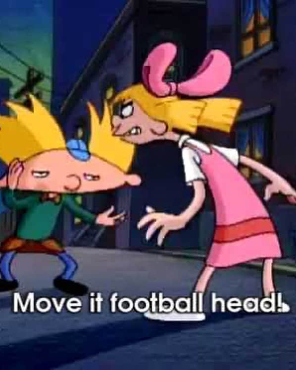 ヤスミナ・ダニエルさんのインスタグラム写真 - (ヤスミナ・ダニエルInstagram)「Move it football head!!! 🏈 Helga from Hey Arnold! Cosplay ✨ I loved Helga and her shrine to Arnold 🤣 I also made the little frame! 💛 #cosplay #90s #nickelodeon #heyarnold #helga」2月27日 11時52分 - missjazminad