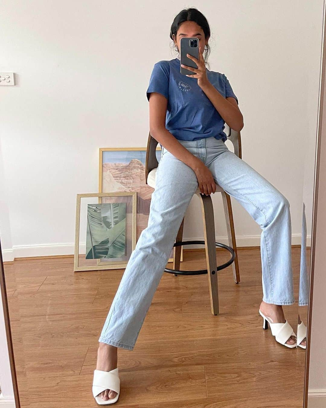 COTTON ONさんのインスタグラム写真 - (COTTON ONInstagram)「Picture perfect in denim 🤳🖼️ #TapToShop #MyCottonOn @deshi_k」2月27日 12時24分 - cottonon