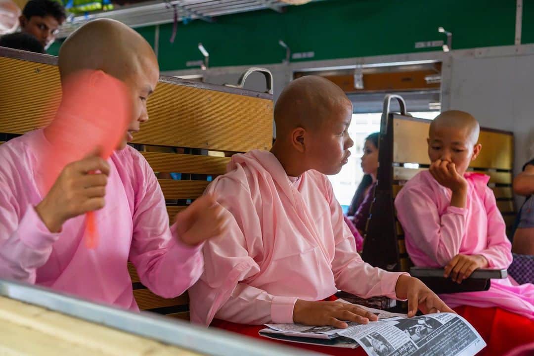 Michael Yamashitaのインスタグラム：「Myanmar on my mind: Remembering some of the beautiful faces I encountered on the train to Mandalay, I can only hope that the uncertainty that has descended over the country since the military seized control of the government on February 1 will soon be replaced with a return to democracy. Massive demonstrations and strikes have been taking place across Myanmar since ten years of free elections came to an end this month.  #myanmar #mandalay #traintomandalay」
