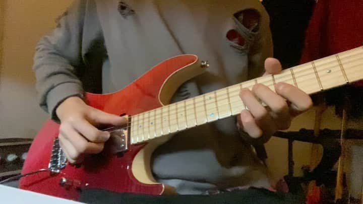 山岸竜之介のインスタグラム：「midnight practice. #neosoul #sologuitar #ambientguitar #neosoulguitar」