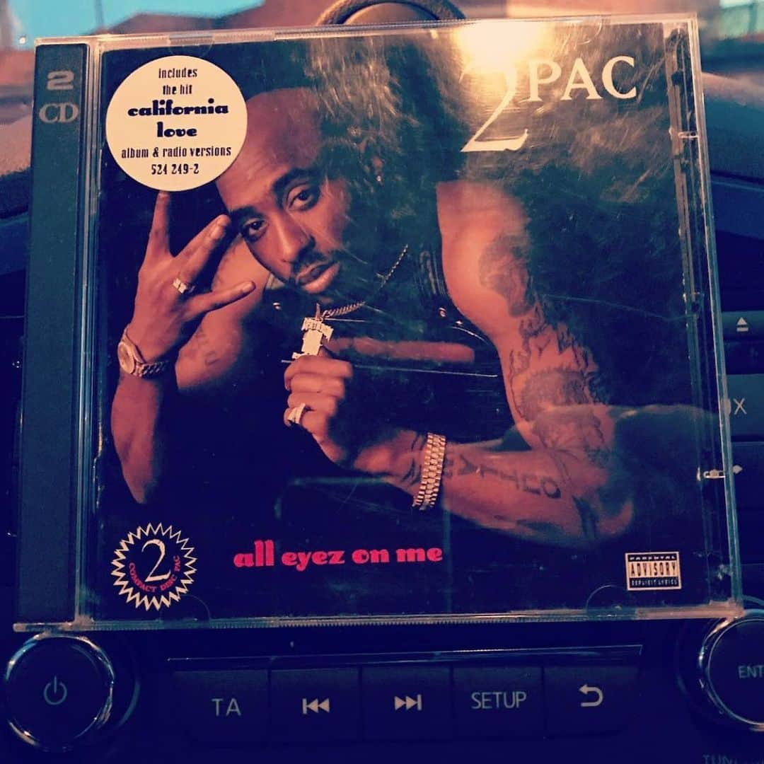 2Pacさんのインスタグラム写真 - (2PacInstagram)「1. @itsallaboutwestcoast 2. @penangice 3. @pablo_.62 4. @_cd_collection_est 5. @hiphoprecords_atoz」2月27日 5時05分 - 2pac