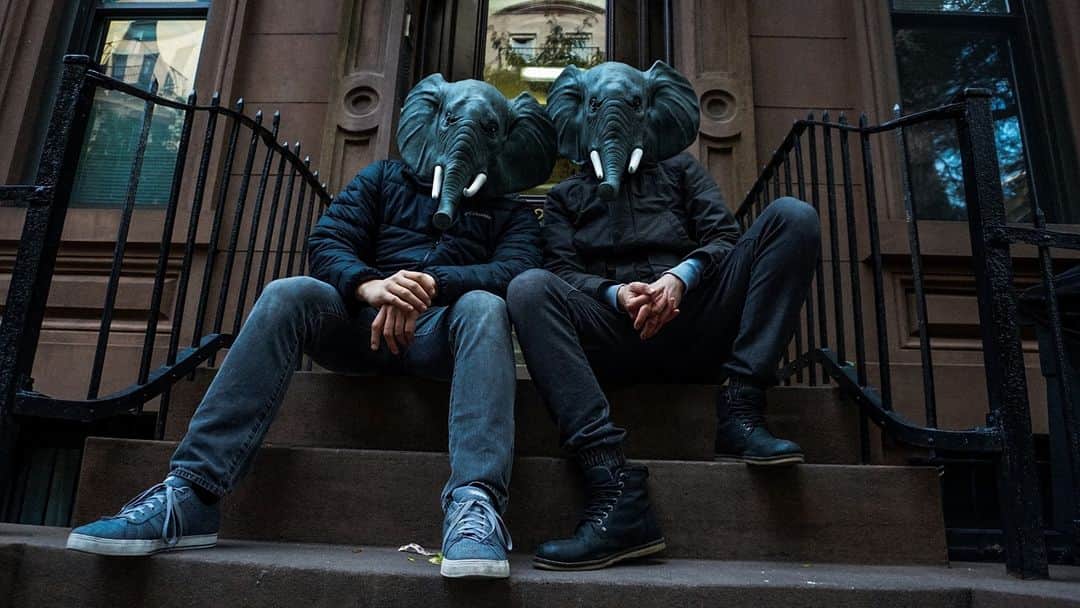 サウンドクラウドのインスタグラム：「Confetti (@whoisconfetti) are topical Pop and Hip-Hop ringleaders their debut album "The Circus: Act I". Ride with the windows down to these ear worm anthems. 🌅⁠ ⁠ ➡️ Stream "The Circus: Act I" at the link in bio.⁠ ⁠ #NewMusicFridays #FreshPressed」