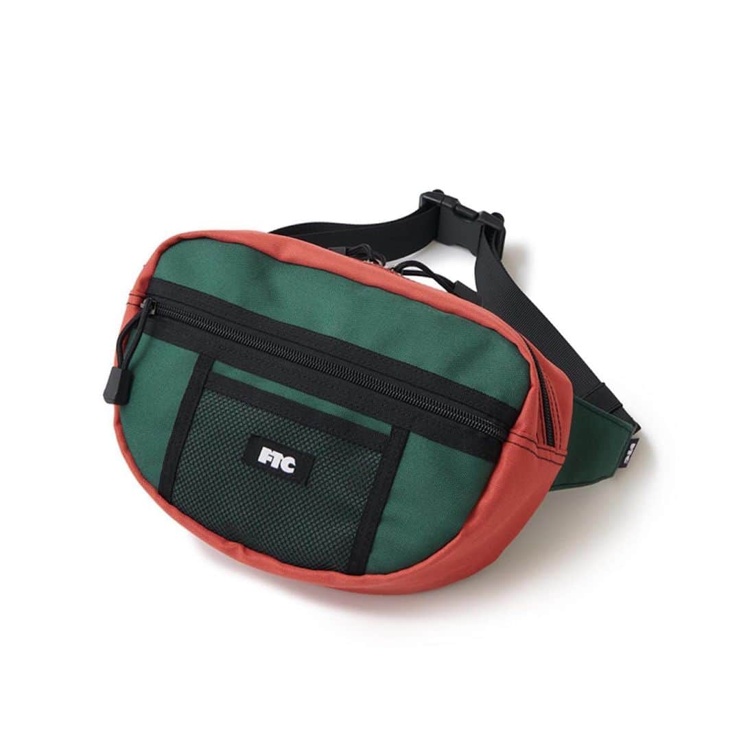 エフティーシーのインスタグラム：「FTC Waist Bag — Olive, Black, Blue — available online 🌉 #ftc #forthecity #ftcsanfrancisco #ftcjp #ftcbarcelona #ftctokyo #ftcnagoya #ftcosaka #ftcspringsummer2021」