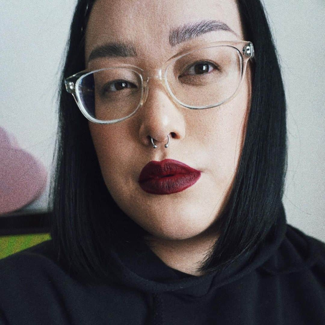 Sayaka Obaraのインスタグラム：「🩸🍷♥️ @meltcosmetics #meltbloodwine lipstick . . #meltcosmetics #meltlimitlessreds #meltpetitecollection」