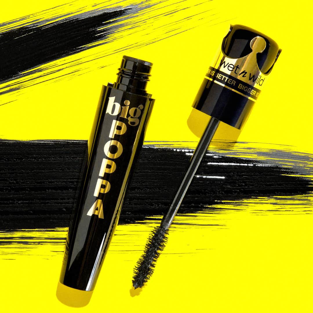 wet'n wild beautyさんのインスタグラム写真 - (wet'n wild beautyInstagram)「Big Poppa Mascara gets you BIG volume, BIG length, and BIG lift, for the biggest and baddest lashes ever 🙌 Infused with Castor Oil to nourish lash hairs. BIGGER IS BETTER.   Get it @Walmart @Amazon @Target @UltaBeauty @Walgreens and ALWAYS at wetnwildbeauty.com #BiggerisBetter #wetnwild #wetnwildbeauty #bigpoppamascara  #beauty #crueltyfree」2月27日 7時37分 - wetnwildbeauty