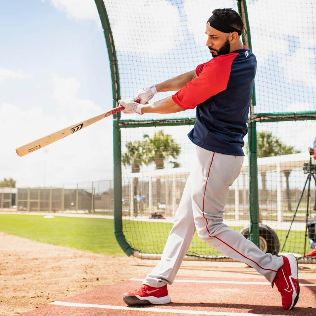 ボストン・レッドソックスさんのインスタグラム写真 - (ボストン・レッドソックスInstagram)「Daily reminder that baseball is back」2月27日 7時40分 - redsox