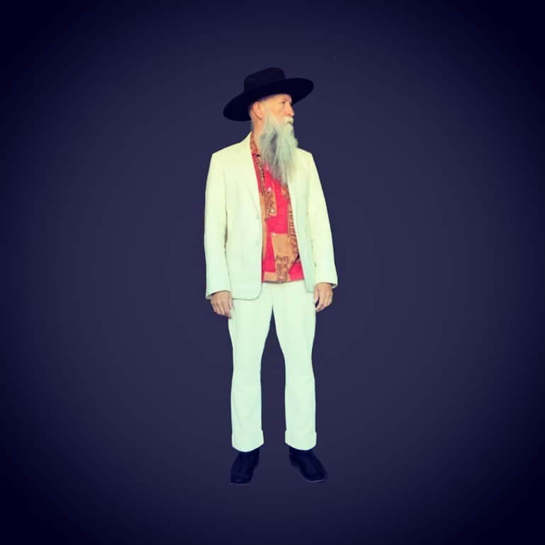 クラマー&スタウトのインスタグラム：「I’m getting ready for Spring with the Krammer & Stoudt linen suit. Worn with Lucchese Buffalo skin square toe cowboy boots. A vintage barkcloth Hawaiian shirt. And a vintage lid by Serratelli Hat Co.」
