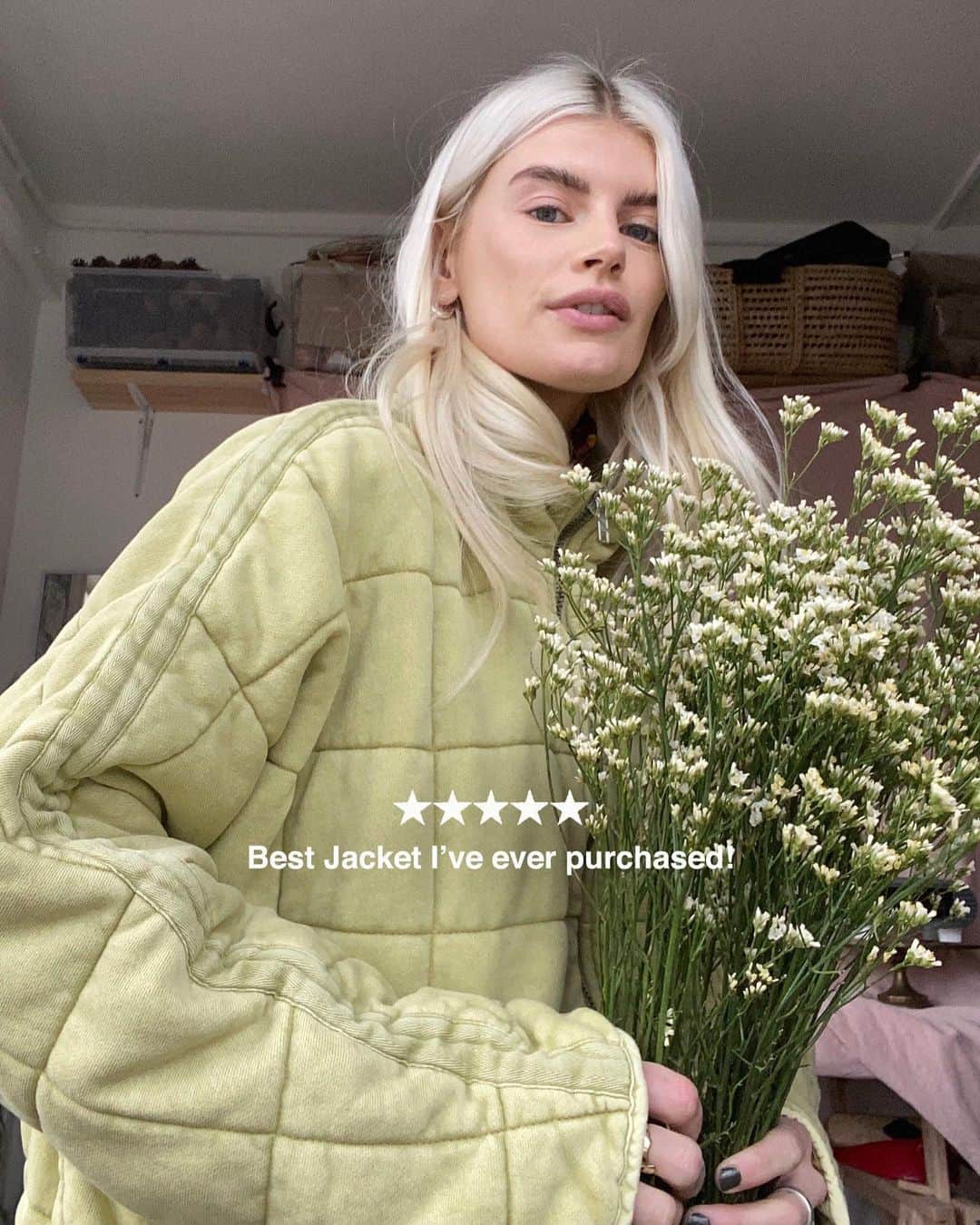 freepeopleのインスタグラム：「Just in case you haven’t met yet, meet the Dolman Quilted Knit Jacket, your favorite 2nd layer. Link in bio. @kasiachin」