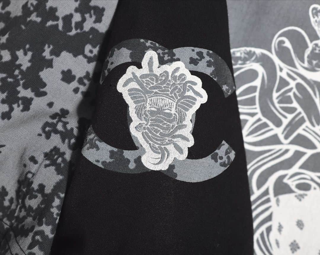 Crooks & Castlesのインスタグラム：「🐍🐍🐍⁠ ⁠ #crooks #medusa #crooksncastles #cstc」