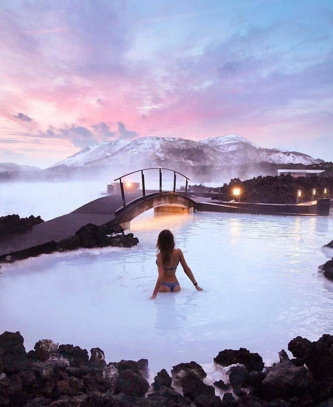 2.8 Milllon CAKESTERS!のインスタグラム：「Follow @top_luxuries and explore amazing locations and luxuries from around the world!⁠ .⁠ .⁠ The Blue Lagoon - Iceland ⁠ .⁠ 📷 by @meryldenis」
