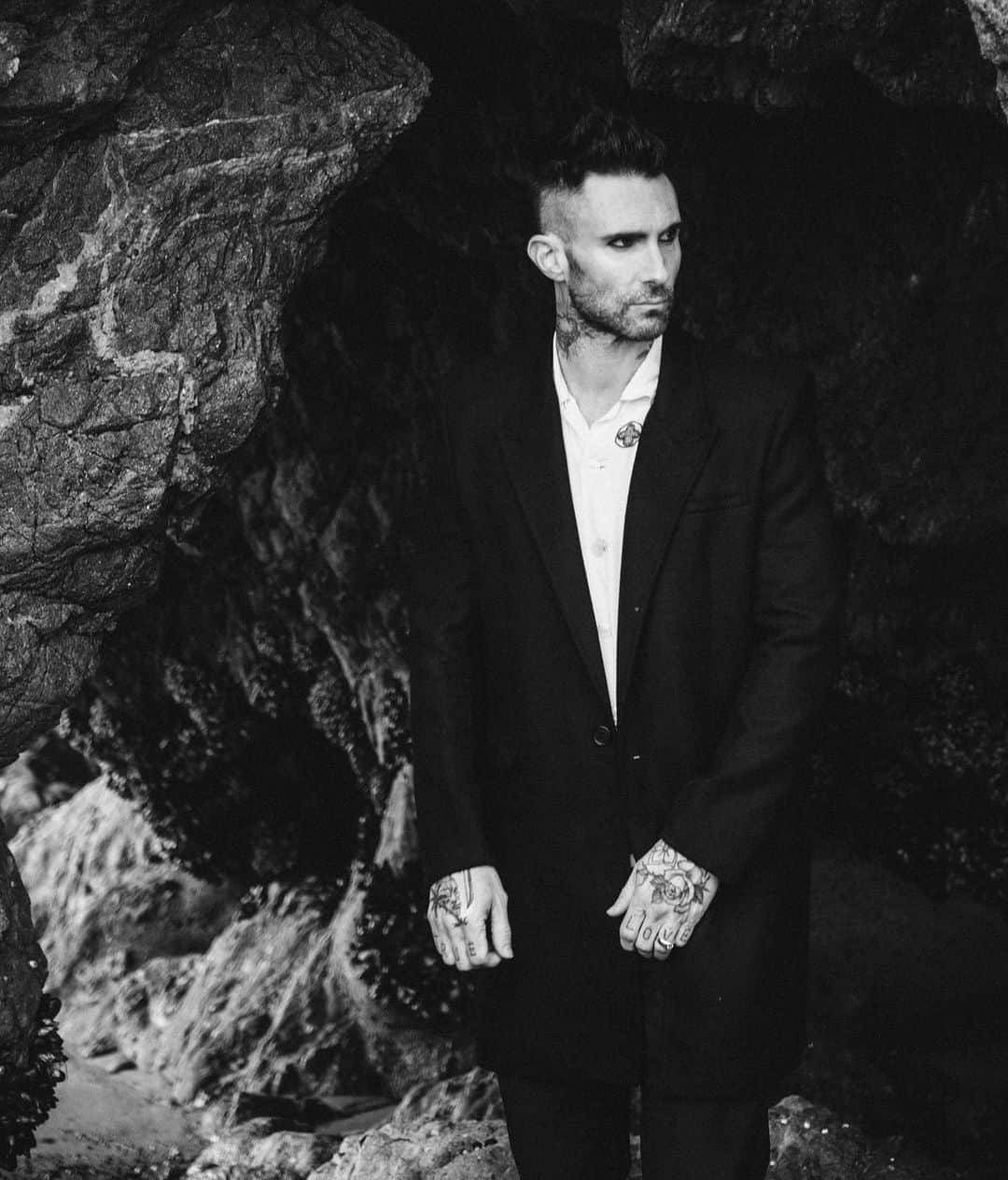 アダム・レヴィーンさんのインスタグラム写真 - (アダム・レヴィーンInstagram)「Emotional.」2月27日 10時24分 - adamlevine