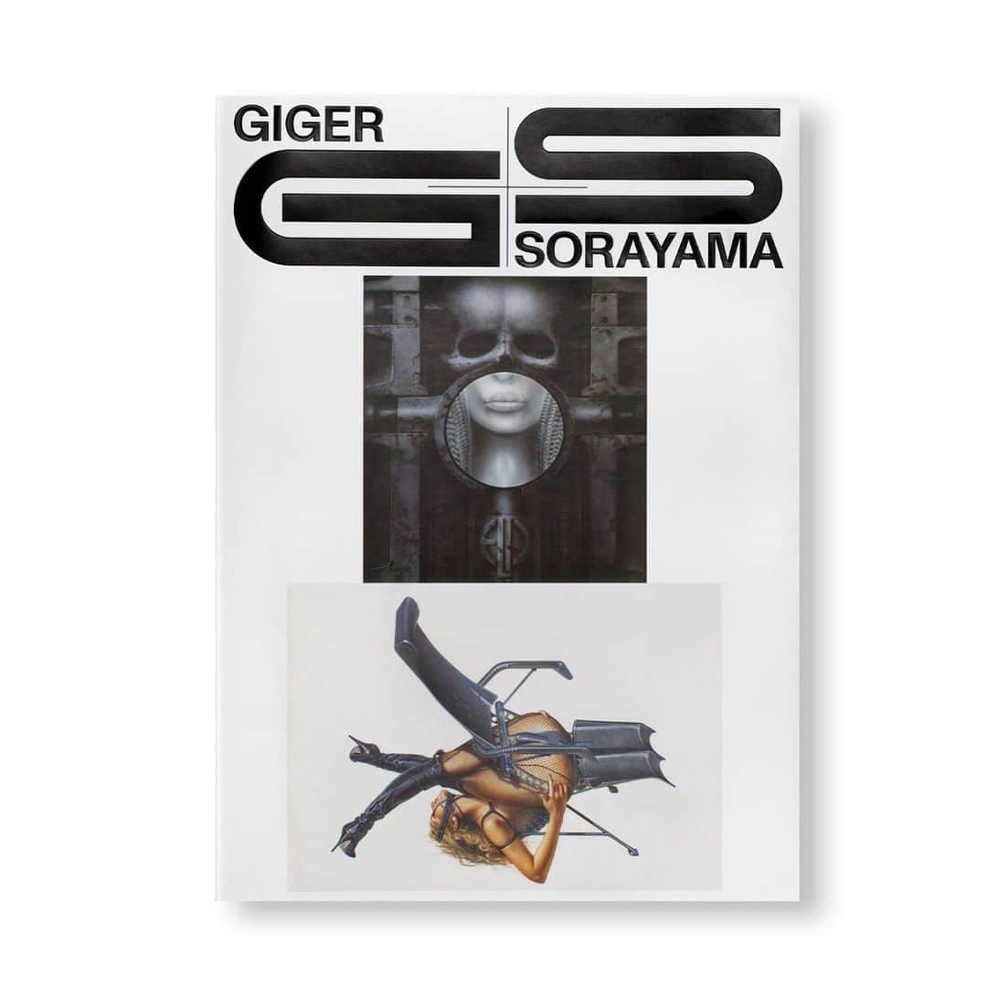 DOVER STREET MARKET GINZAさんのインスタグラム写真 - (DOVER STREET MARKET GINZAInstagram)「Japanese Artist HAJIME SORAYAMA (1947-) and Swiss Artist H. R. GIGER’s (1940-2014) exhibition catalogue ‘GIGER SORAYAMA’ is now available at Dover Street Market  Ginza 7F Bibliotheca and on the DSMG E-SHOP Signed by Hajime Sorayama on the cover.   This super book published by KALEIDOSCOPE accompanies a two-artist exhibition co-curated by Alessio Ascari and Shinji Nanzuka, bringing together for the very first  time the work of Hajime Sorayama and HR Giger.  The exhibition toured from PARCO Museum in Tokyo to PARCO Event Hall in Osaka between December 2020 and February 2021. @hajimesorayamaofficial @kaleidoscopemagazine @nanzukaunderground #hrgiger @doverstreetmarketginza @post_books @twelvebooksdistribution」2月27日 10時37分 - doverstreetmarketginza