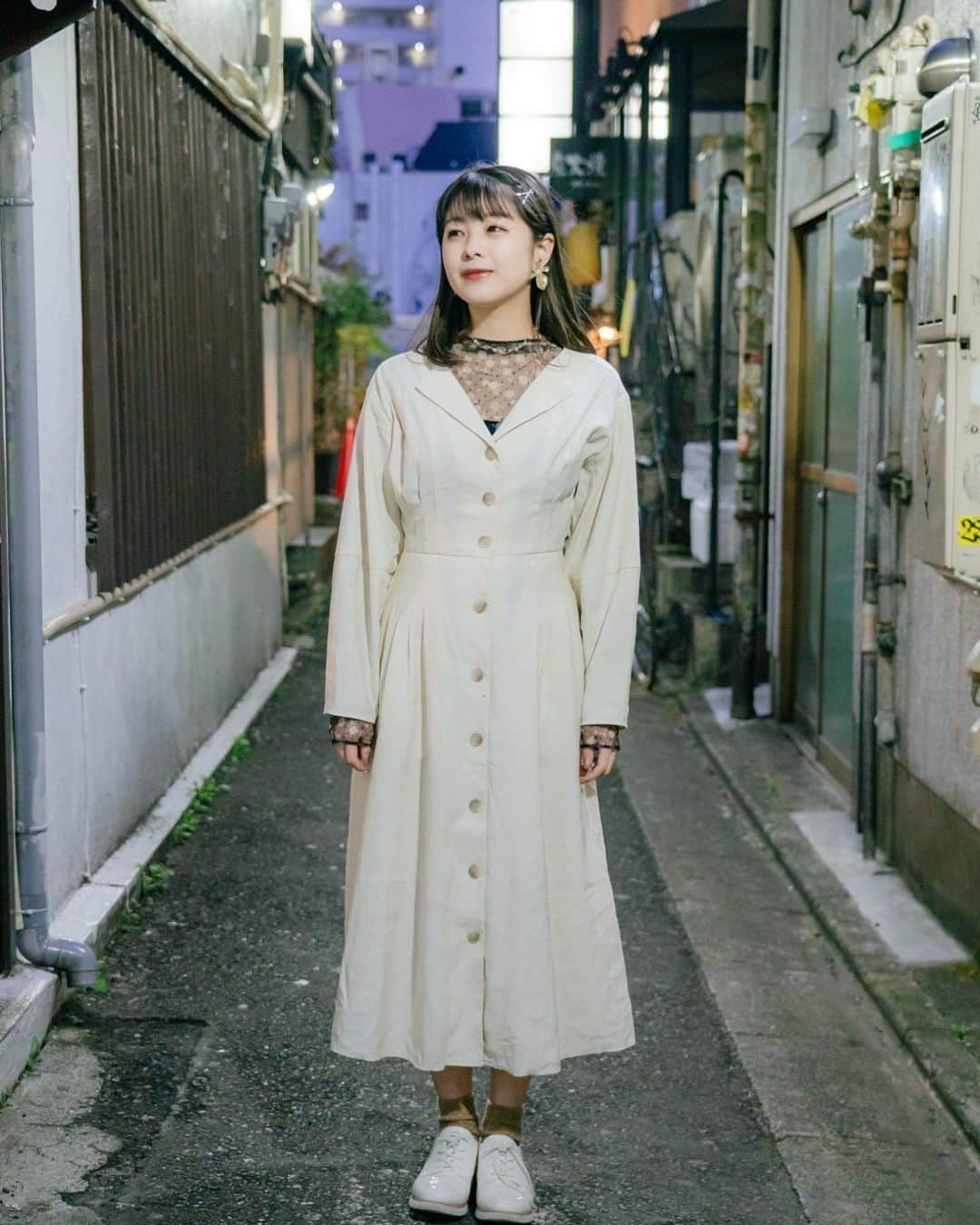 中西香菜のインスタグラム：「﻿ ・﻿ ♡﻿ ・﻿ お気に入り﻿ ワンピース🥺﻿ ・﻿ ♡﻿ ・﻿ ♡﻿ ﻿ ﻿ ﻿ #ワンピース﻿ #moussy﻿ #fashion #マウジー﻿ #冬服﻿ #白コーデ﻿ #下北沢﻿ #中西香菜」