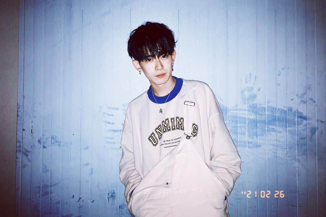 鈴村梨公のインスタグラム：「3/1日にzozotownでOPENするSPOCさんのオーバーオール🔥3日間だけ2900円で手に入るらしい！俺自体オーバーオールあんま着なかったけど、かわいい！！ #spocfurugi #spoc #spocstore #スポック #スポックストア」