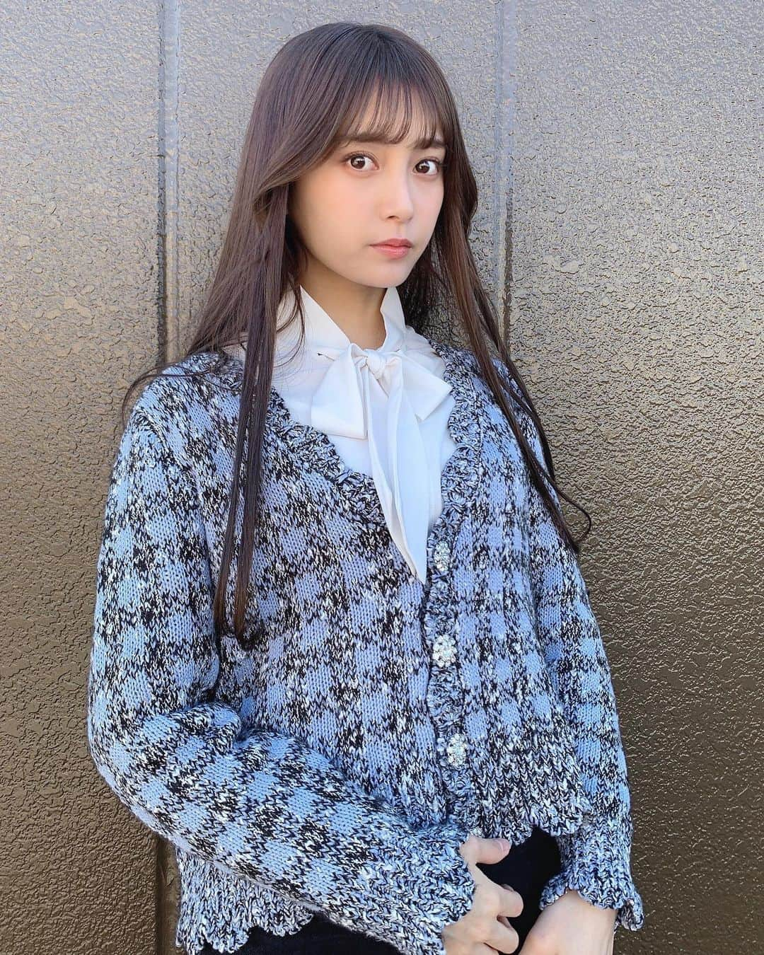 小山リーナさんのインスタグラム写真 - (小山リーナInstagram)「真顔になりがち🦭」2月27日 21時24分 - rina_koyama_box