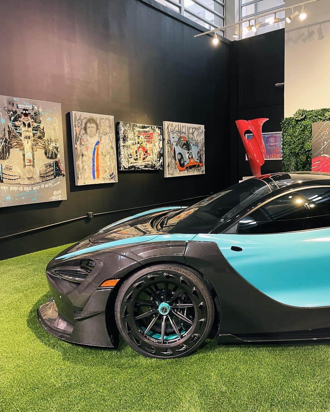 CARLiFESTYLEさんのインスタグラム写真 - (CARLiFESTYLEInstagram)「The @1016industries Vision McLaren 720s. What do you guys think? #carlifestyle #720s」2月27日 13時08分 - carlifestyle