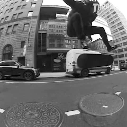 スラッシャーのインスタグラム：「✨ @yaj3p0pson ‘Poets’ part is LIVE on all Thrasher Channels 📡」