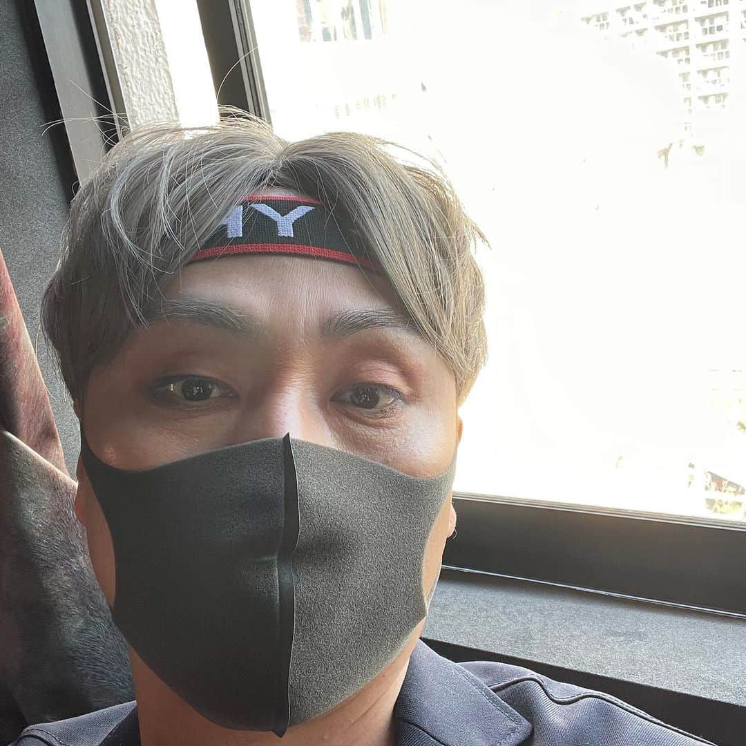 児嶋一哉のインスタグラム：「YouTubeで踊ってみた  #ダイナマイト」