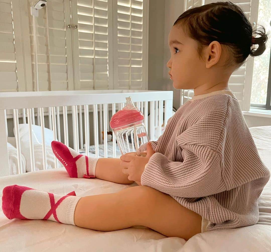 cassieのインスタグラム：「My little human 💗」