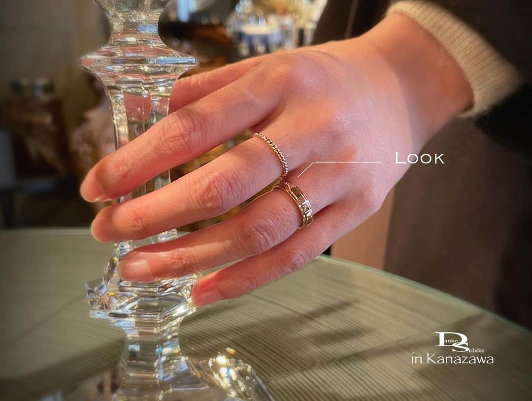 Danke schön ダンケ 金沢 結婚指輪 鍛造さんのインスタグラム写真 - (Danke schön ダンケ 金沢 結婚指輪 鍛造Instagram)「・ ・ 先日の お引き渡しの儀 ・ ・ 日頃から いろんな切り口で ・ ・ 『生涯共に…の指輪』の事を ツラツラ🖋と…書いてますが ・ ・ これこそが 『鍛造削り出しの指輪』の醍醐味🙌🏻 ・ ・ 📷3 Lookの意味は ホームページの Blogを…🤌🏻” ・ ・ 2月26日(金) 更新 『点が線になる』を…是非🙌🏻 ・ ・ プロフィール @danke2005 をクリック ホームページに入れBlogを 御覧頂けます。 ・ ・ いろんな考え方や捉え方で指輪選びを されている方がいらっしゃると言う事も 知れると思います。 ・ ・ ・ 鍛造削り出し 🇩🇪クリスチャンバウアー 専門店 『  Danke schön 』 ・ ・ ・ ——Danke————————————— ▪︎トップページ 🔜 @danke2005 ———————————schön———— ・ ・ ・ #christianbauer_kanazawa #クリスチャンバウアー金沢 #金沢結婚指輪 #結婚指輪 #婚約指輪 #鍛造指輪 #記念日 #結婚指輪探し #結婚10周年 #エンゲージリング #経年変化  #結婚指輪手作り  #ダイヤモンドカッター  #ポルシェ #メルセデスベンツ #岐阜 #切削 #ポリッシュ #結婚指輪金沢  #金沢 #福井結婚指輪 #富山結婚指輪 #御縁 #指輪選び #福井 #富山 #kanazawa #自分へのご褒美  ・ ・ ------------------------------------------ 鍛造削り出し 🇩🇪クリスチャンバウアー 専門店 『  Danke schön 』 ・ • 営業時間 am11:00〜pm9:00 • 定休日 : 木曜日 • 駐車場 : 店舗前OK • ご予約 : 優先 ・ ・ ——Danke————————————— ▪︎トップページ 🔜 @danke2005 ———————————schön————」2月27日 14時18分 - danke2005
