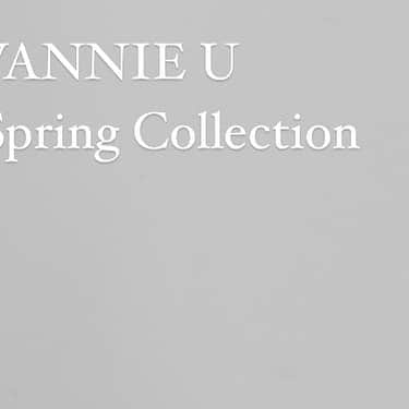 Vannie Officialのインスタグラム：「【2021 Spring Collection】  now on sale...❤︎  #vannie_u#ヴァニーユー #ZOZOでしか買えない⠀⠀  お問い合わせはDMまでご連絡ください☺︎」