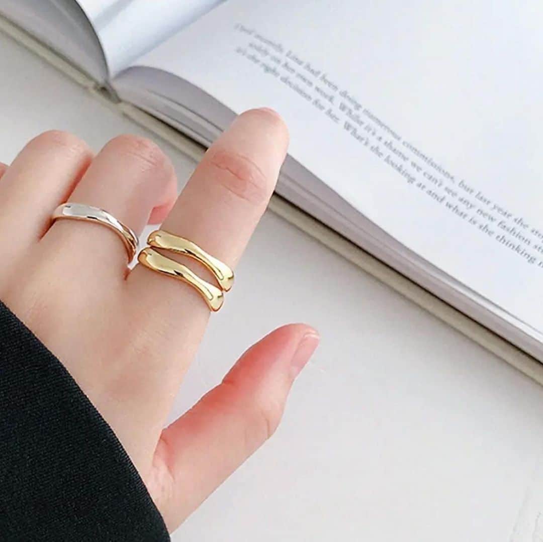 THREE A【スリーアッシュ】さんのインスタグラム写真 - (THREE A【スリーアッシュ】Instagram)「・ ✵･:*renewal 𓂃₊⁎✵ ・ THREE AのBASEショップ リニューアルいたしました✨ ・ Silver925アクセサリー💍 お求めやすい価格となっております ・ わずかですが新商品も追加しておりますので 下記URLをコピペしてぜひサイトへお越しいただき ご覧下さい💁🏻 ・ https://threea2019.thebase.in ・ ・ #eclat #エクラ#シルバーアクセサリー #リング#ネックレス#ピアス#ブレスレット#silver#silver925#シルバー925 #three_a #3A #スリーアッシュ#アクセサリー #BASE#renewal#new#リニューアル」2月27日 14時53分 - three_a_3a