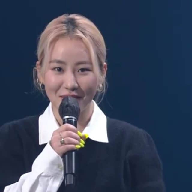 Urban Zakapaのインスタグラム：「이번에 컨셉 바꾼 조현아 ㅋㅋㅋ」