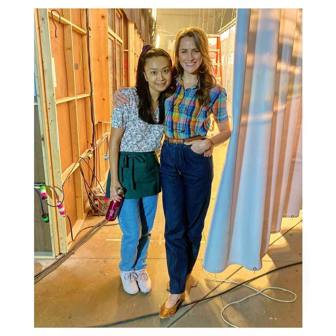 シャンテル・ヴァンサンテンさんのインスタグラム写真 - (シャンテル・ヴァンサンテンInstagram)「Meeting this lovely one @cynthywu at the start of season 2 was such a treat... have you seen season 2 of @forallmankind_ yet? Episode 2 is out today on @appletv ... go check us out!!!!!」2月27日 15時45分 - therealshantel