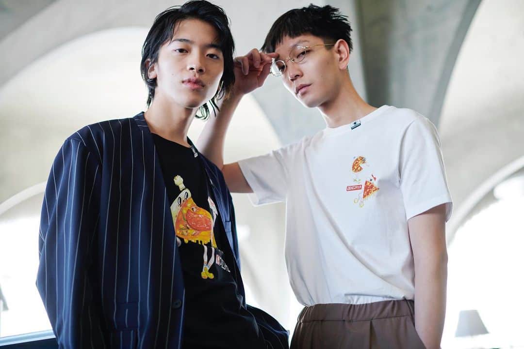 のインスタグラム：「. The collaboration with "GU”. [GU × MIHARAYASUHIRO & PIZZA-LA] will be released from Friday, March 5, 2021 at @gu_global stores.  #GUMIHARAYASUHIRO @gu_men_official  @miharayasuhiro」