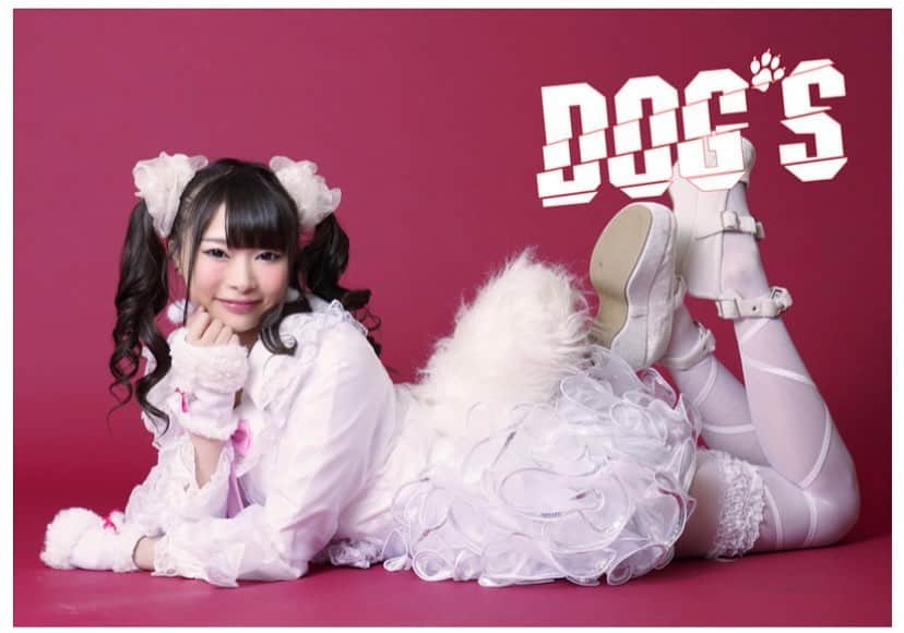 なつめ愛莉のインスタグラム：「🐶LIVEDOG Produce公演🐶 「DOG'S」 2/19(金)~28(土) 中目黒キンケロシアターにて  公式サイト：https://livedog.net/dogs2021/ フライヤーおもて：https://livedog.net/dogs2021/images/chirashi_omote.jpg フライヤーうら：https://livedog.net/dogs2021/images/chirashi_ura.jpg  あいなっつ 舞台で検索Click」