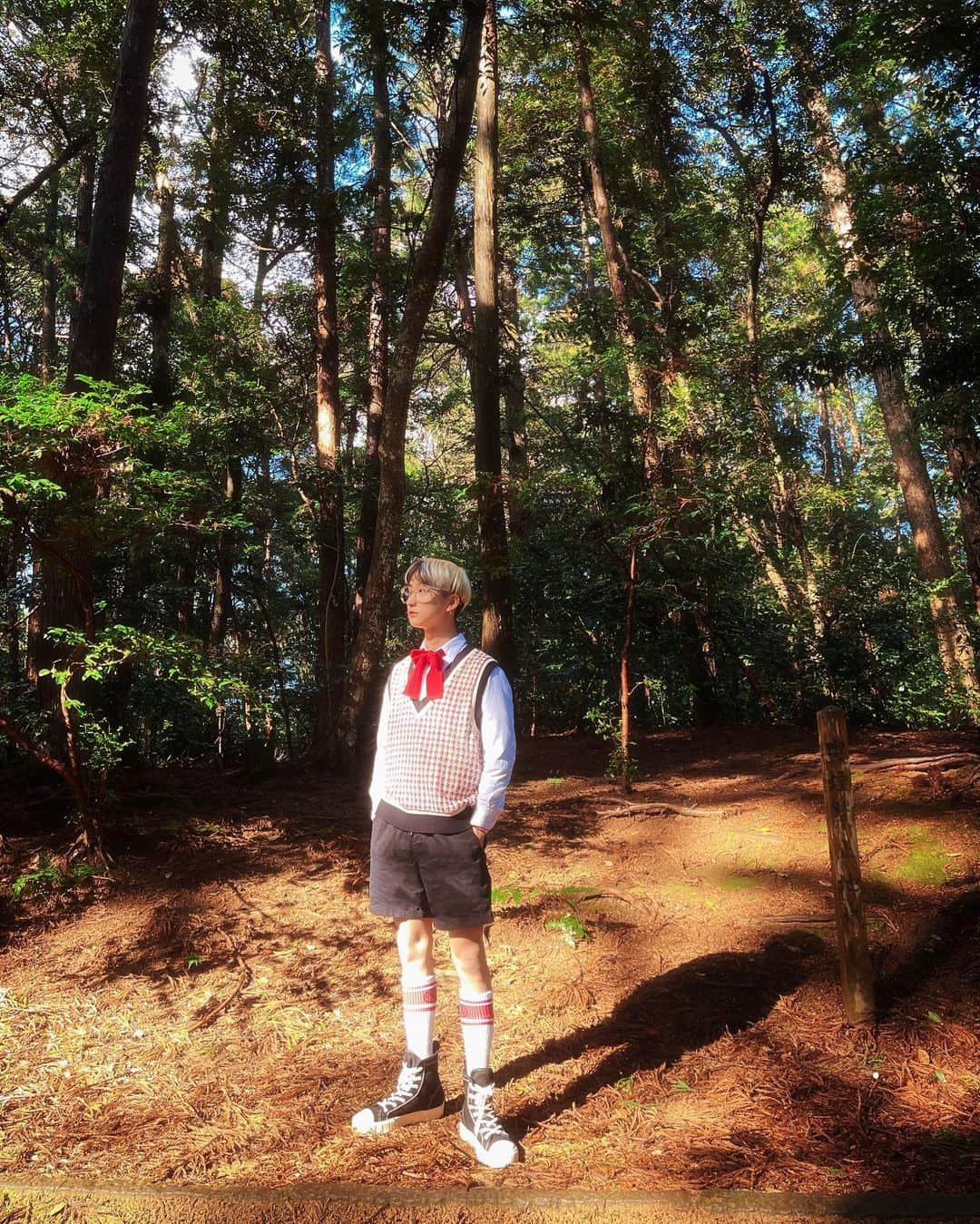 のインスタグラム：「🌲🌲🌲  昨日前髪カラー 補充して絶好調🥺💉  @kyohei_takahashi__」