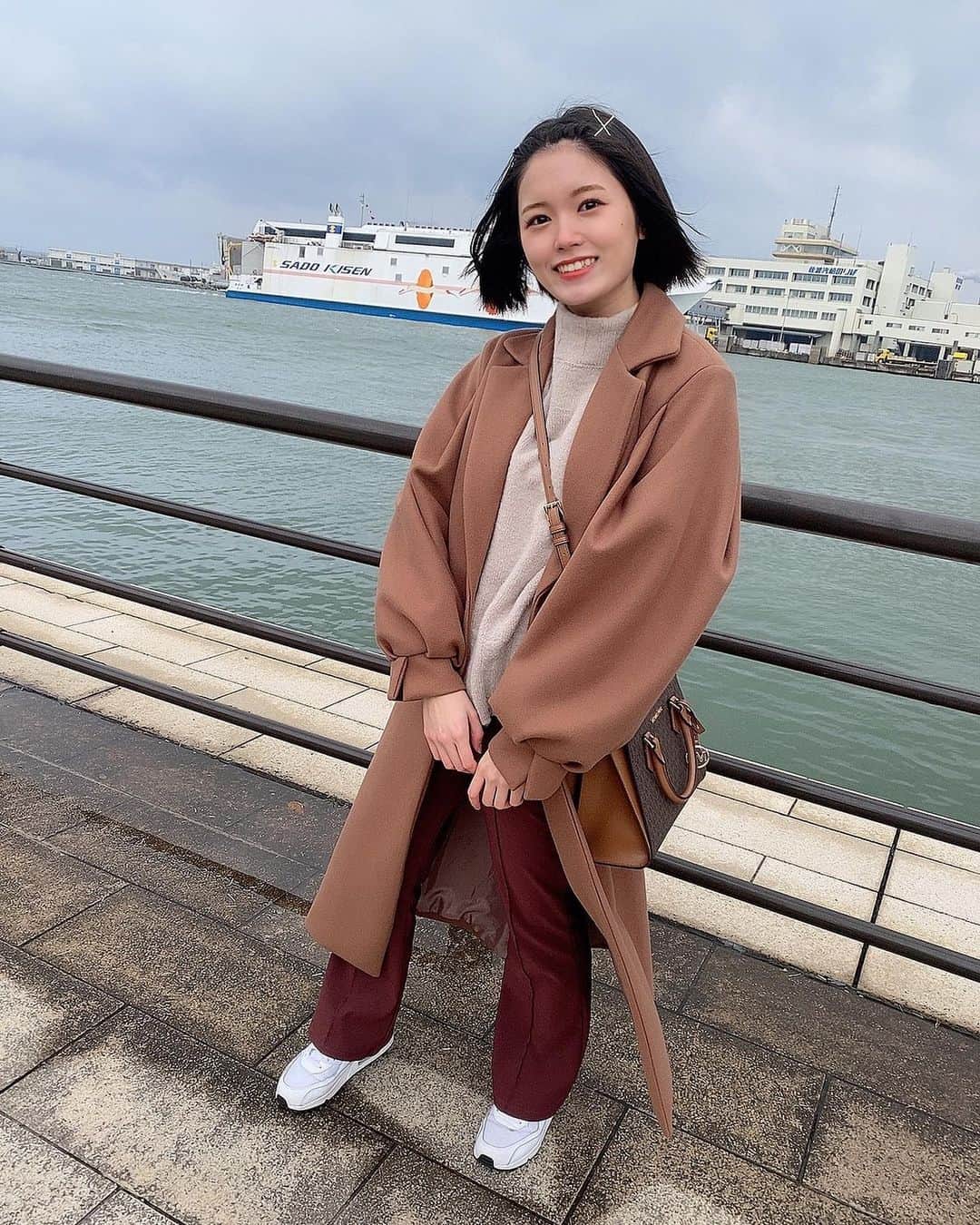 安藤千伽奈さんのインスタグラム写真 - (安藤千伽奈Instagram)「📸﻿ ﻿ 生写真のオフショットです😌﻿ 販売が始まったので、ぜひゲットしてください！！！」2月27日 16時42分 - ando_chikana_ngt48