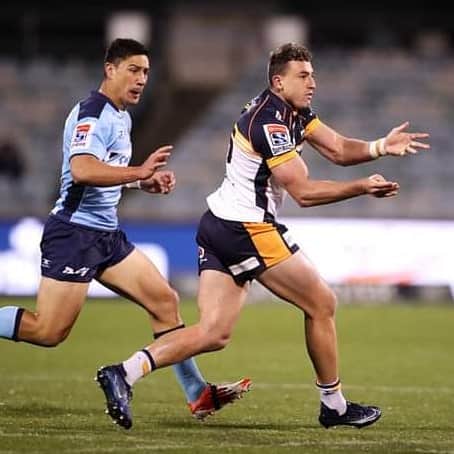 Super Rugbyさんのインスタグラム写真 - (Super RugbyInstagram)「MATCH CENTRE: Old rivals reunite in round two of #SuperRugbyAU. Follow the stats here as the Waratahs look to bounce back from a big loss as they face the Brumbies   #BRUvWAR #SuperRugbyAU  https://bit.ly/3pW0nvq」2月27日 16時53分 - superrugby