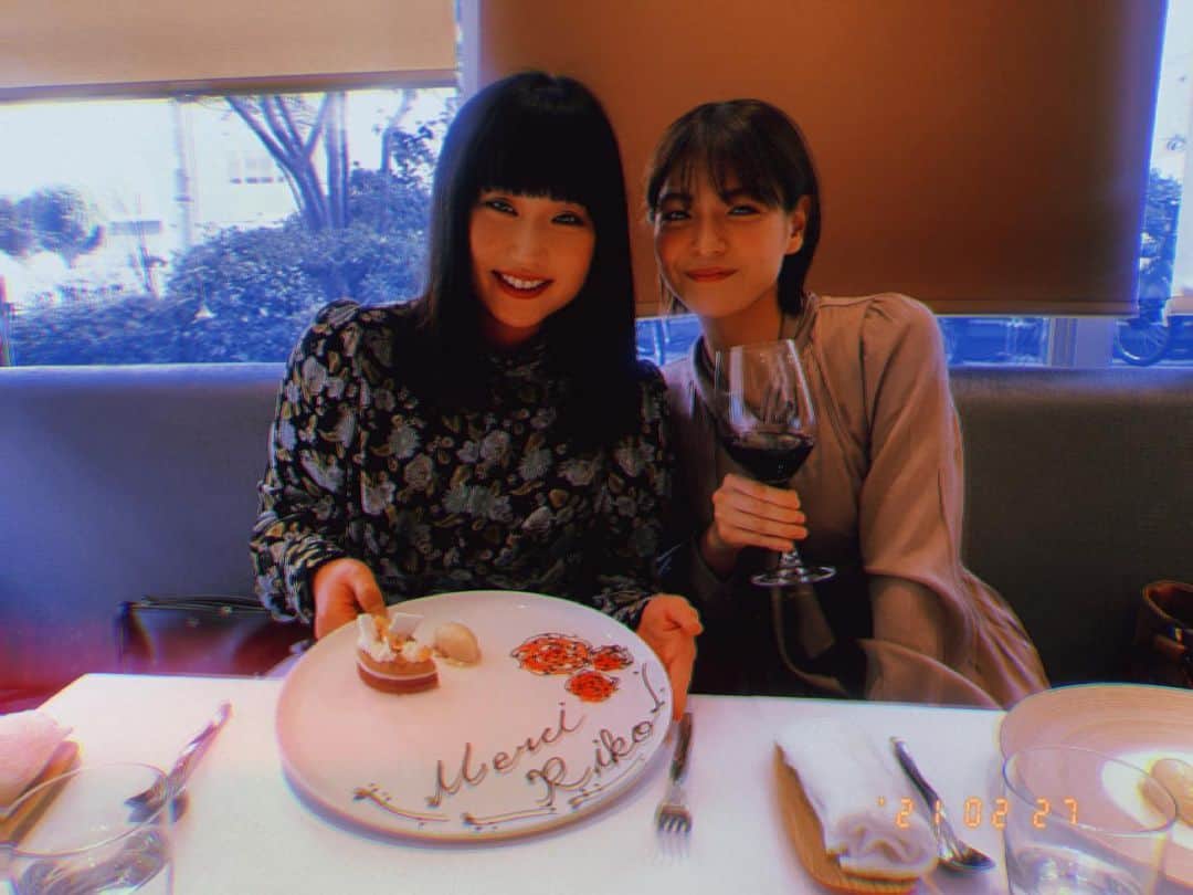 永吉明日香のインスタグラム：「大好きな人たちと最高に幸せランチ🇫🇷🍷♥️🤤 #french#merciriko❤️#ミシュラン一つ星」