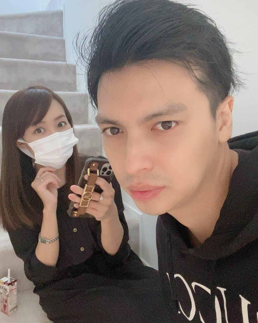 アレクサンダーのインスタグラム：「撮影だったよ❤️  #louisvuitton」