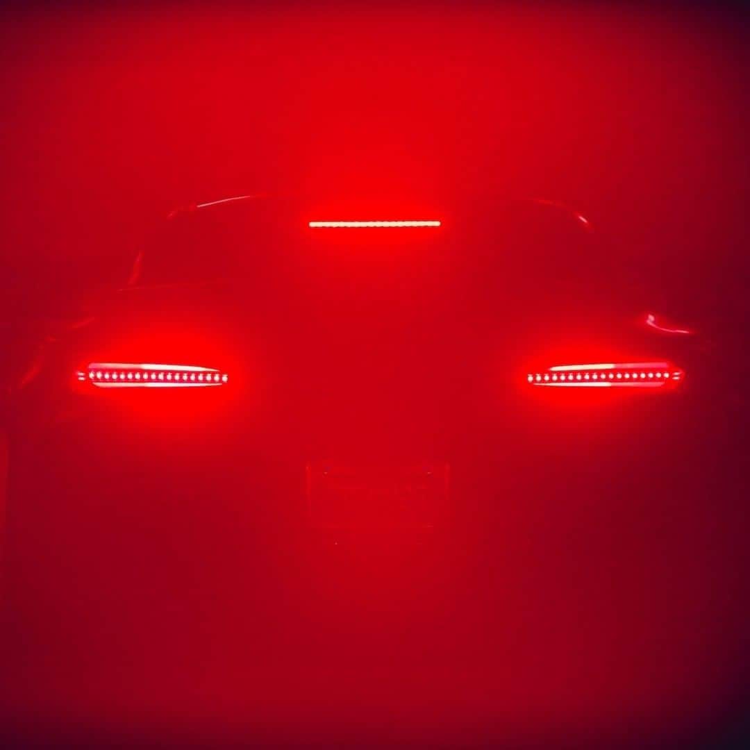 Mercedes AMGさんのインスタグラム写真 - (Mercedes AMGInstagram)「[Kraftstoffverbrauch kombiniert: 13,1 l/100 km | CO₂-Emissionen kombiniert: 299 g/km | amg4.me/efficiency-statement | Mercedes-AMG GT R Coupé]  Soft lens, hard-nosed performance.   📷 #MBphotopass by @matthewjonesphoto for @mercedesbenzusa   #MercedesAMG #DrivingPerformance #GTR #AMG」2月27日 18時00分 - mercedesamg