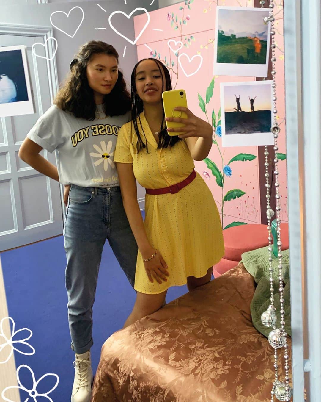 H&Mさんのインスタグラム写真 - (H&MInstagram)「Wanna copy Lara Jean's look from the new TATB movie? With this yellow dress, you can!   #ToAllTheBoysxHM is out now (11 March in US). #HM #ToAllTheBoys #Netflix @toalltheboysnetflix   Lottie tee TAB co lab: 0961152001 Mom High Ankle Jeans: 0572998009 Three-strand necklace: 0983071001 Boots: 0921572003 Shirt dress: 0971359002 Patent belt: 0954589001 TATB JEWELLERY PACK: 0961995001」2月27日 18時04分 - hm