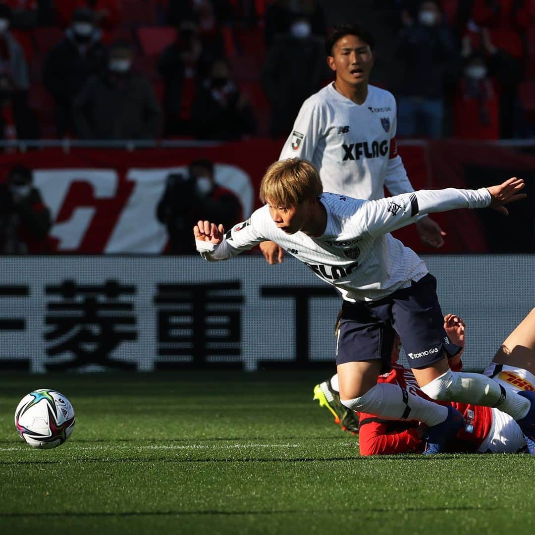 FC東京オフィシャルグッズさんのインスタグラム写真 - (FC東京オフィシャルグッズInstagram)「🔵🔴 ⏰#FULLTIME #TokyoUrawa   2021明治安田生命J1リーグ第1節 #浦和レッズ 1-1 #FC東京  先制点を奪われるも、終盤に追いつき、引き分けで終了。 @fctokyoofficial  #LIFEwithFCTOKYO  ##FC東京 fctokyo #tokyo」2月27日 18時11分 - fctokyoofficial