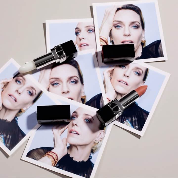 Dior Makeupのインスタグラム：「WE WEAR ROUGE FOR AMAZEMENT What lipstick's colour surprises you the most? Shot by @josephmolines Makeup by @peterphilipsmakeup Hair by @josephpujalte Nails by @elsadeslandes • ROUGE DIOR SATIN BALM 000 Diornatural ROUGE DIOR 100 Nude Look • #diormakeup #rougedior #wewearrouge」
