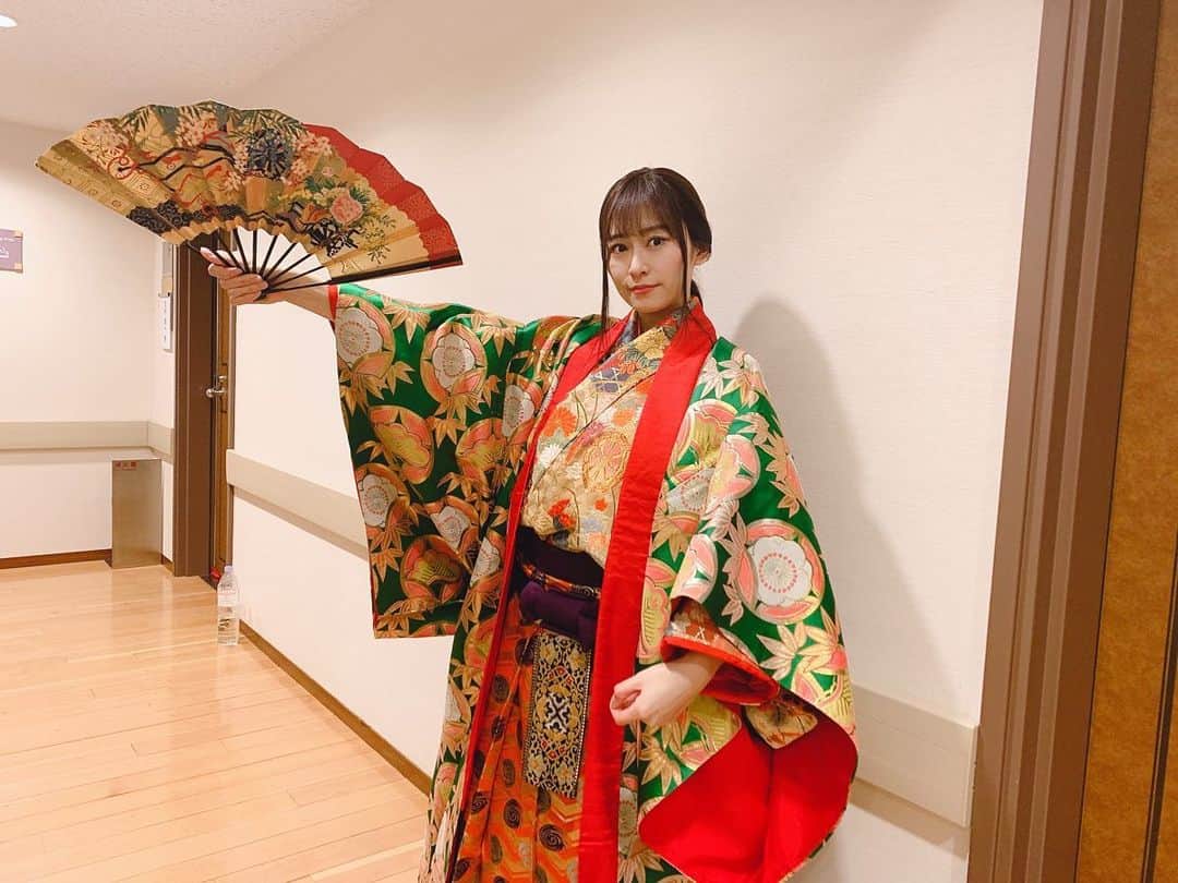 内木志さんのインスタグラム写真 - (内木志Instagram)「初の演武 難しかったけど楽しかったです👘✨また踊りたいな〜🥺 観にきてくださった皆さん、スタッフの皆さん、源先生ありがとうございました！ #演武  #GSJ  #サントリーホール #織田信長 #濃姫 #武楽 #武楽座」2月27日 18時50分 - cocoro_naiki