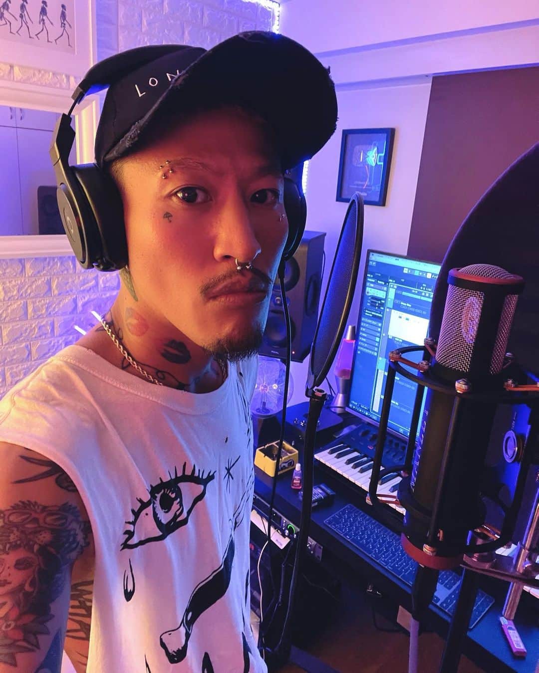 Staxx Tのインスタグラム：「俺の遊び場👼🏽🔊🎙﻿ ﻿ ライブも復活できそーだしそろそろ新曲出してゆこーかな😏♥️」