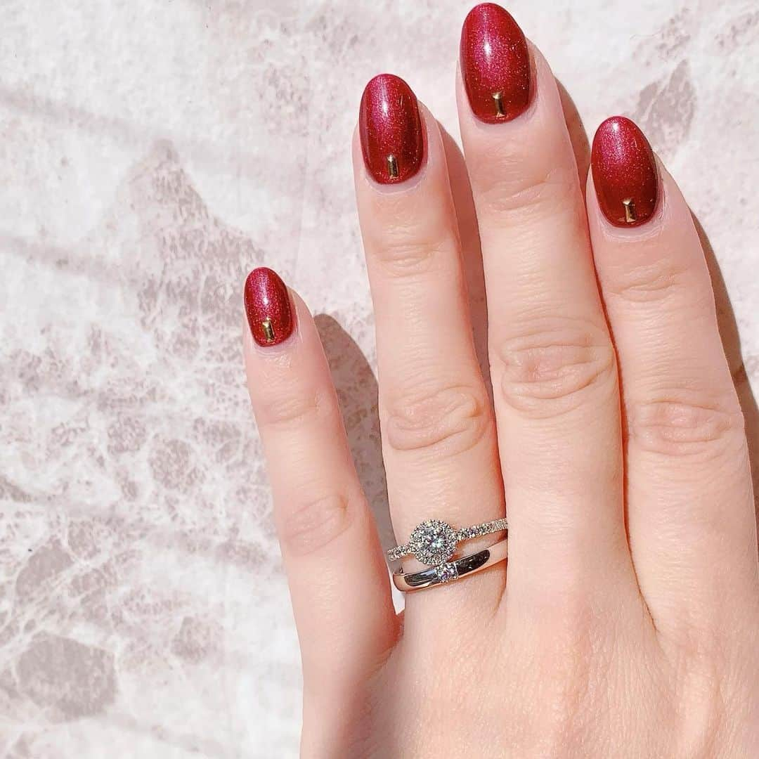 TRECENTI トレセンテさんのインスタグラム写真 - (TRECENTI トレセンテInstagram)「💍Eterna﻿ 💍Coppia﻿  ストレートリングの重ねづけは、あえて隙間を残すと透け感が出てスタイリッシュに。 ﻿ ﻿ @trecenti_flora ﻿ ﻿ ﻿ ---------------------------------------------- ﻿ ﻿ ﻿ #トレセンテ #TRECENTI﻿ #婚約指輪 #結婚指輪 #マリッジリング #エンゲージリング #指輪探し #プロポーズ #婚姻届 #結婚しました #marriagering #engagementring #proposal #令和婚 #ブライダルリング #wedding #bridal #プレ花嫁 #プレ花嫁さんと繋がりたい #2021春婚 #2021夏婚 #2021秋婚 #2020冬婚 #指輪迷子 #内甲丸 #セットリング #重ねづけ」2月27日 19時16分 - trecenti_flora