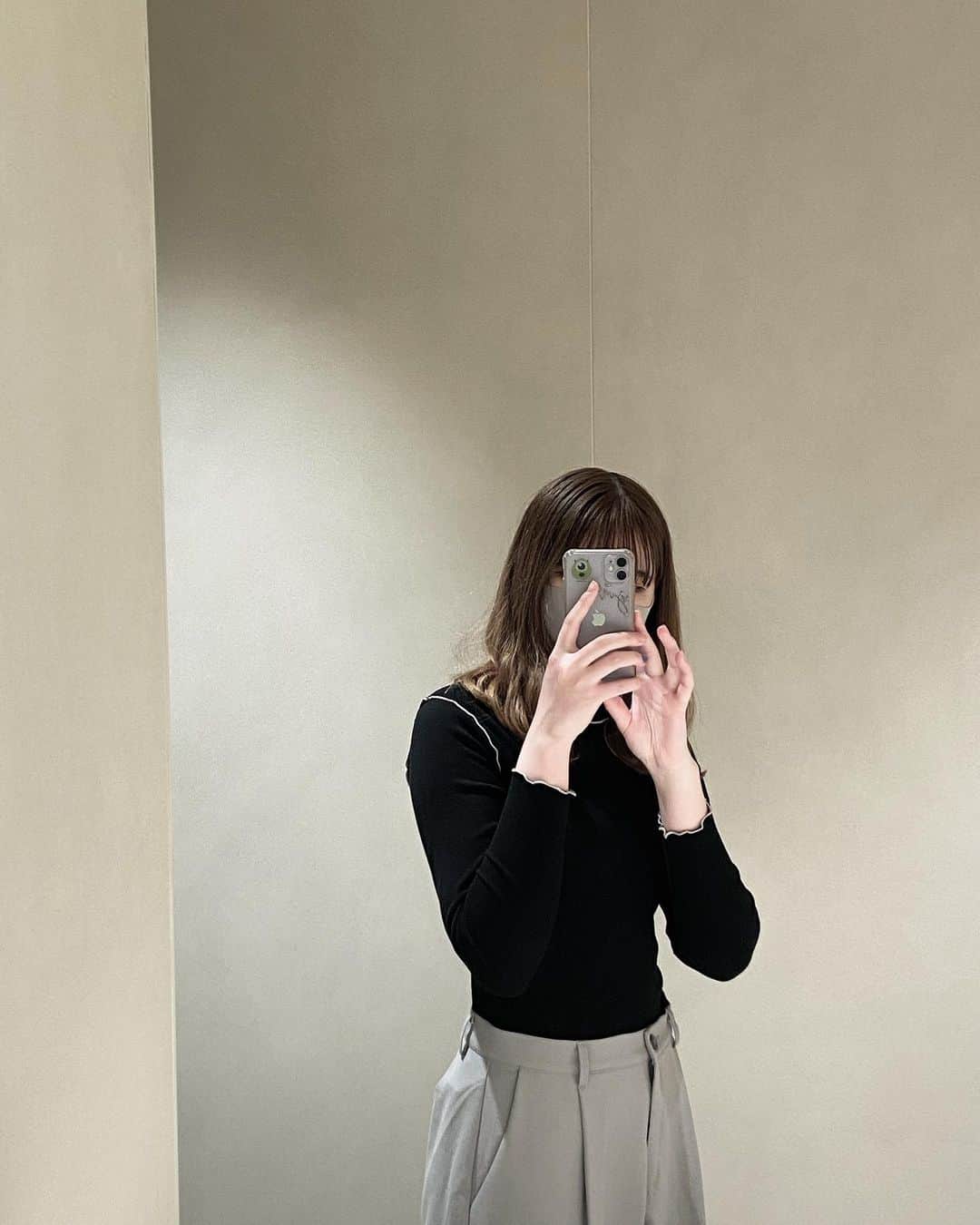 松岡花佳さんのインスタグラム写真 - (松岡花佳Instagram)「髪色がいい感じお気に入り🕊💖💖💖💖」2月27日 19時27分 - hanakamatsuoka