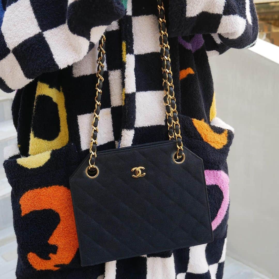 Vintage Brand Boutique AMOREのインスタグラム