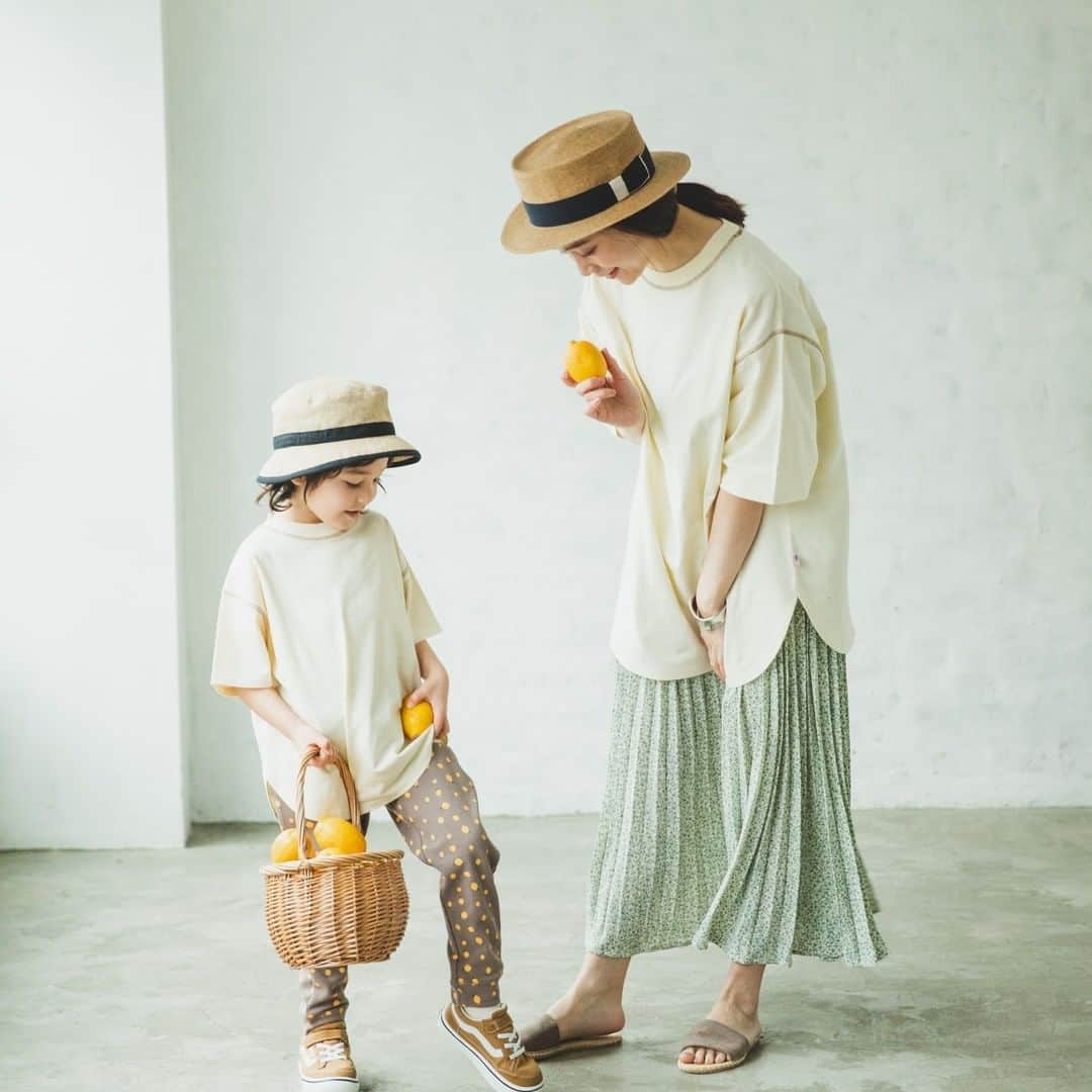 coucou manon フォトイベントをする子供服ブランドのインスタグラム