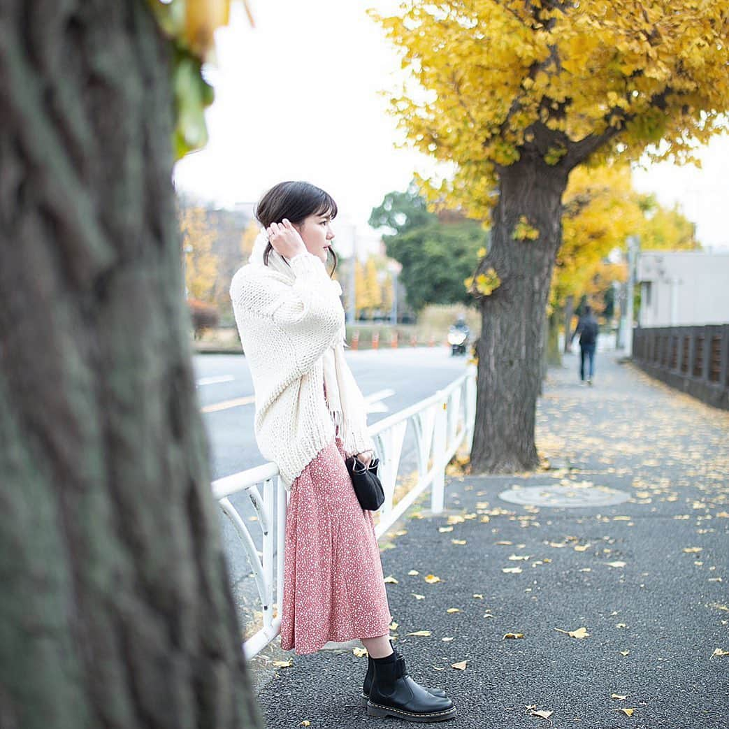 高橋胡桃のインスタグラム：「.#🌼  花粉で肌荒れする季節が やってまいりましたよ  花束みたいな恋をした観ました リアルでリアルで凄かった よい映画だったなぁ~𓈒𓏸  さてお風呂行ってきます」