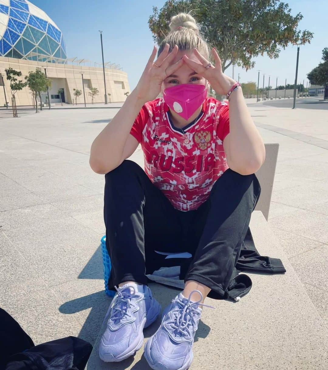 ヤナ・ノスコワさんのインスタグラム写真 - (ヤナ・ノスコワInstagram)「Hello Qatar 😍 First WTT 😋 We are back 🏓#russianationalteam🇷🇺」2月27日 20時26分 - yana_noskova_