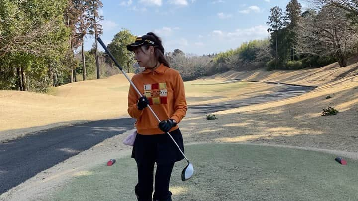 さくらのインスタグラム：「﻿ ⛳️﻿ ﻿ #ゴルフ #ゴルフ女子 #ゴルフ初心者 #ゴルフ大好き #ゴルフウェア #ゴルフコーデ #スポーツ #ゴルファー #ラウンド #スポーツ女子 #sports #ゴルフ好き #ゴルフファッション #ゴルフ仲間 #ゴルフ好きと繋がりたい #ゴルフ日和 #インスタゴルフ #⛳️ #골프 #golf #golfday #golfswing #golfwang #golfstagram #golfr #golflife #sports  #冬ゴルフ #エンジョイゴルフ #太平洋クラブ  #太平洋クラブ成田コース」